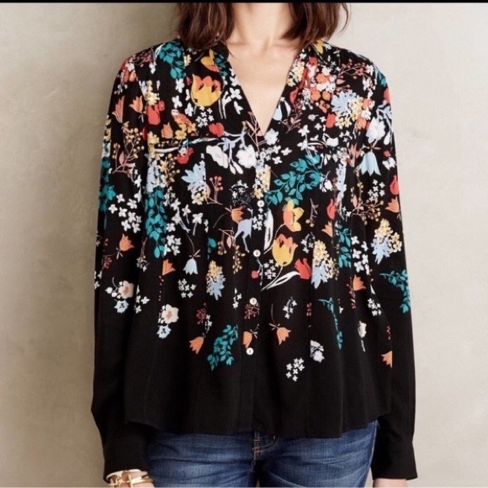 ANTHROPOLOGIE MAEVE Woodland Creatures Floral
Button Down Blouse